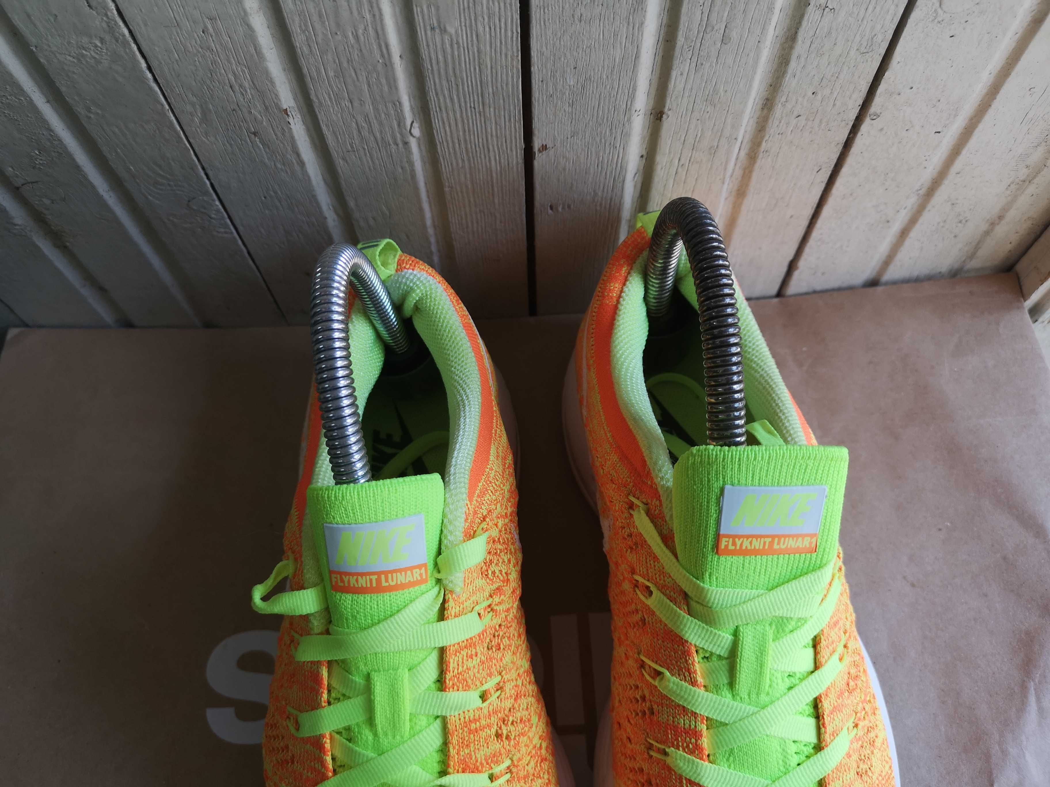 ''Nike Flyknit Trainer''оригинални маратонки 38 номер
