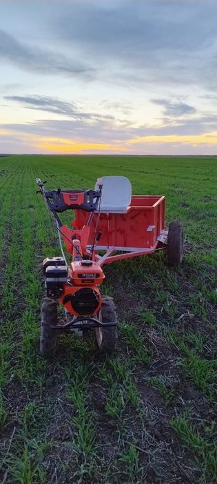 Vând Motocultor Detoolz 8,5cp fără defecte, ulei schimbat...