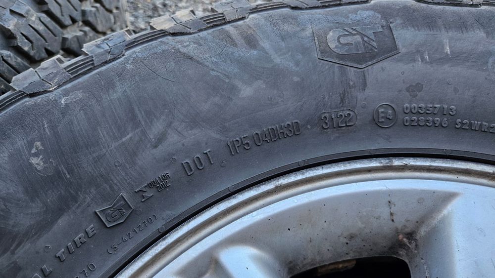 Jante Hilux 6x139 pe 15 cu anvelope General Grabber AT3 31x10.50 dot22