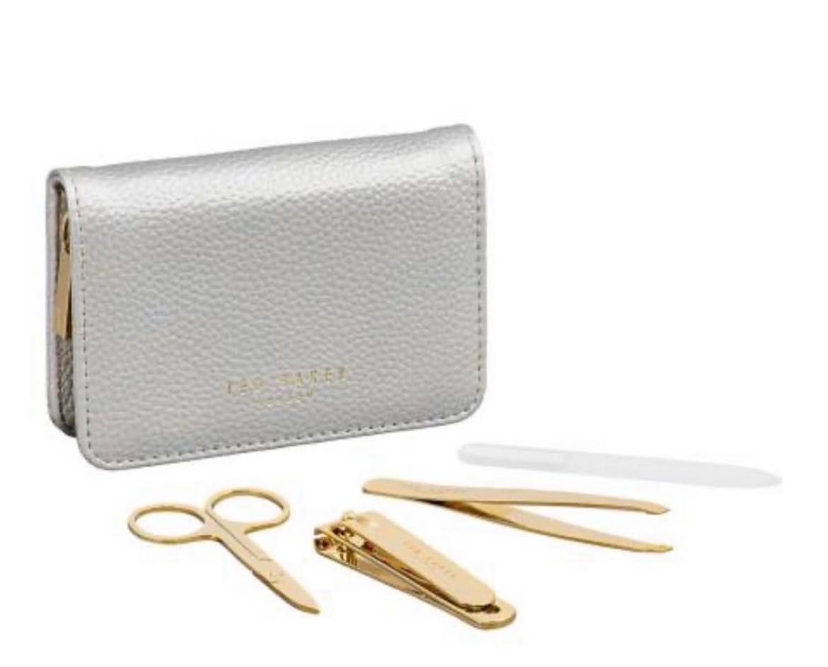 Сет за маникюр TedBaker