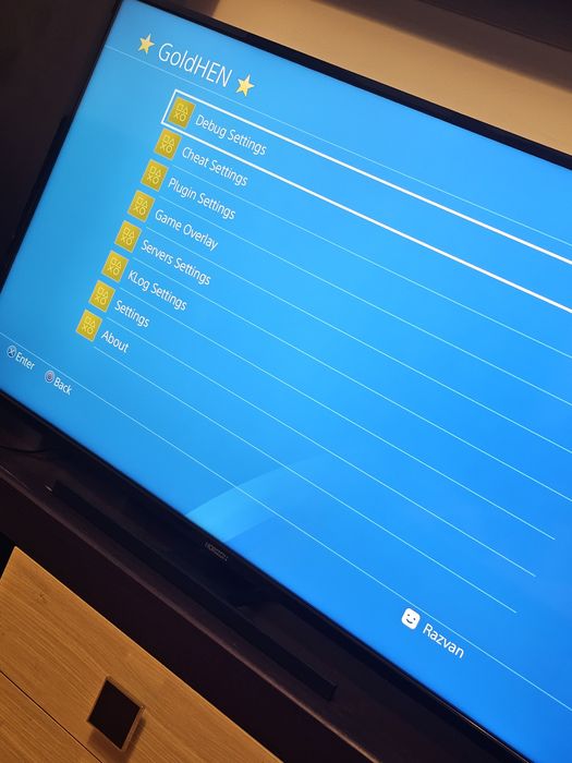 PS 4 slim plus doua controllere