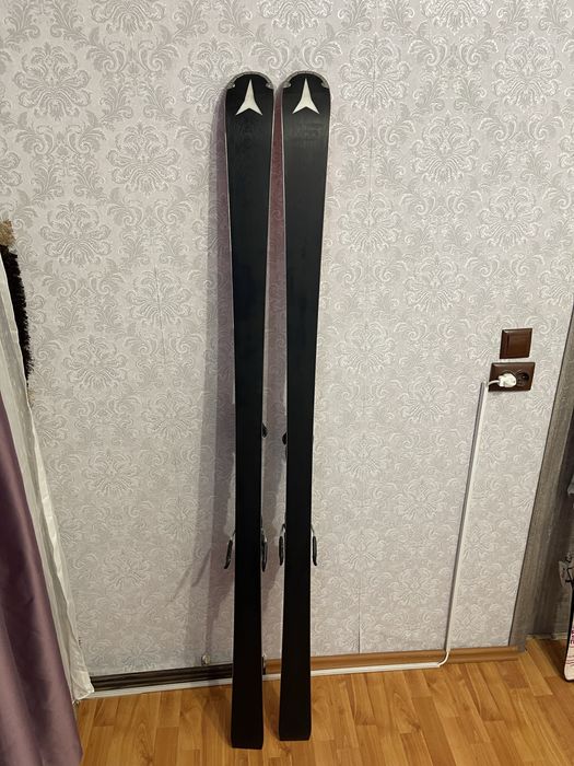 Schiuri 177 cm atomic rester g9  skiuri g9