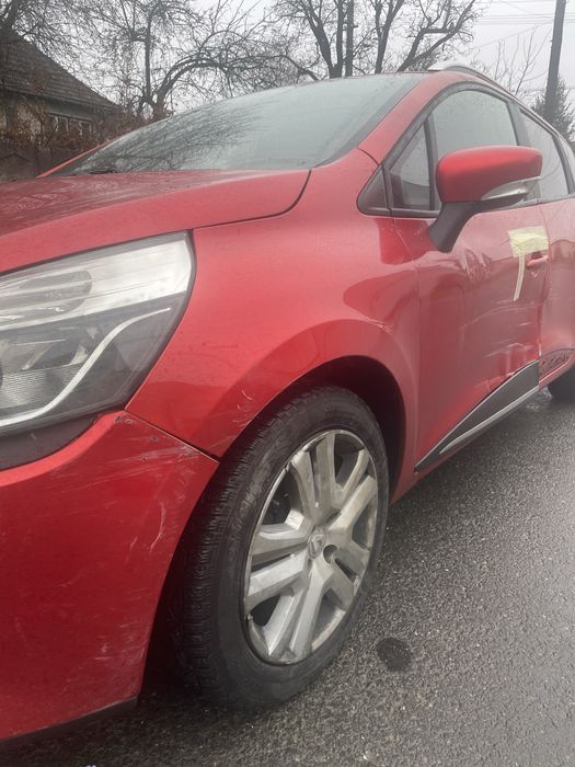 Renault Clio 4 avariat