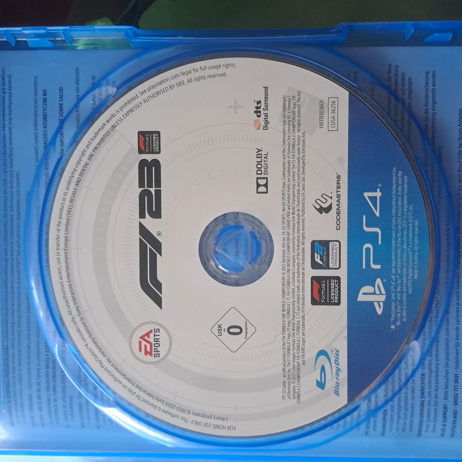 Playstation 4, четири игри и джойстик