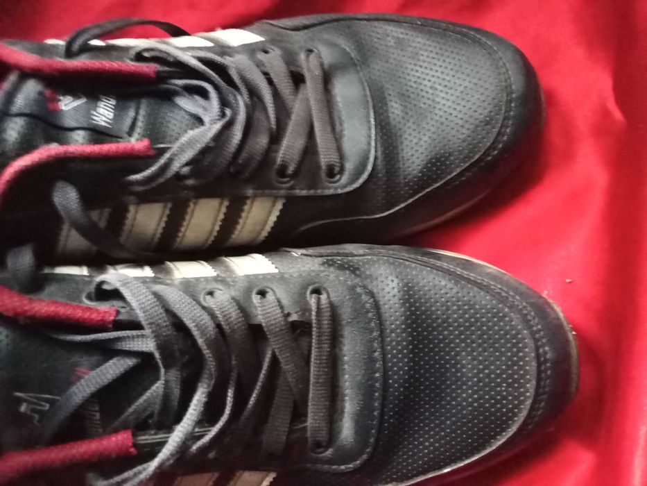 Маркови маратонки и обувки