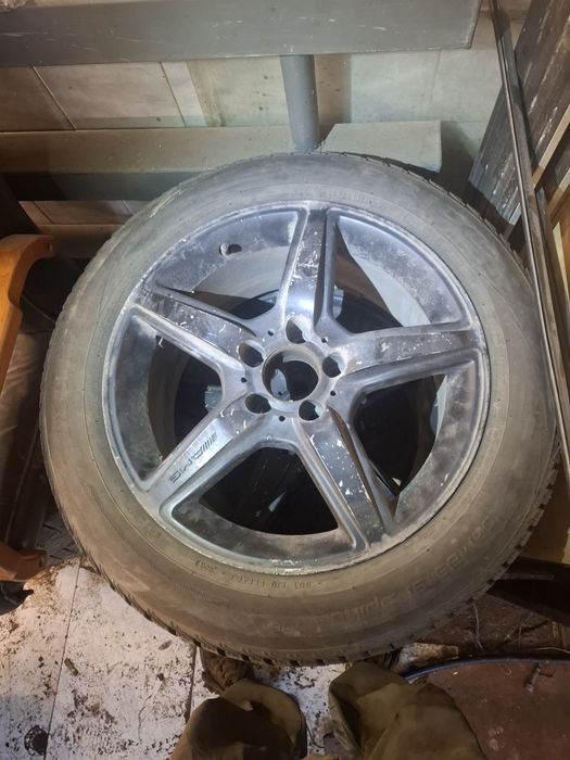 Зимняя резина на дисках AMG