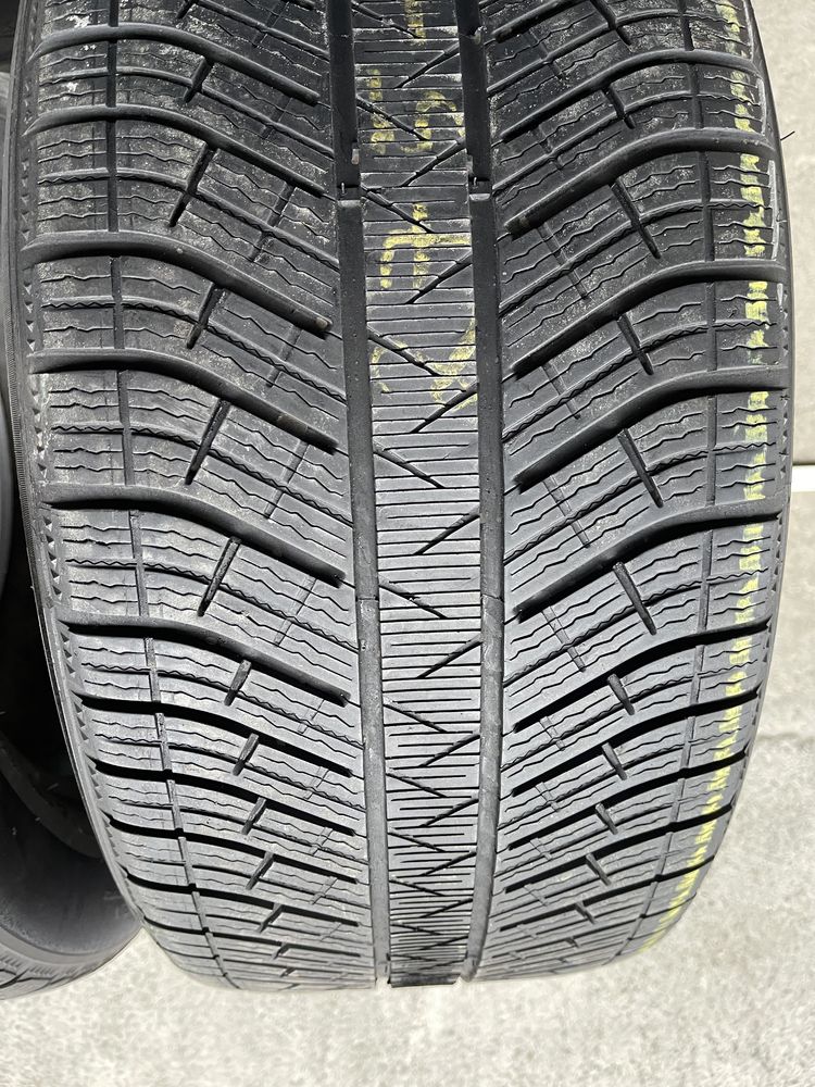 2 anvelope de iarna 275/50/19 Michelin