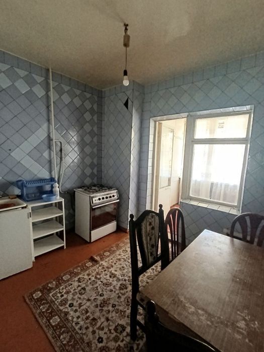 Продажа 1/4/4 на Юнусабад-11, 38 кв.м