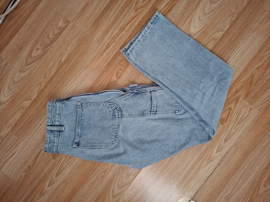 Blugi Zara,noi fără niciun defect