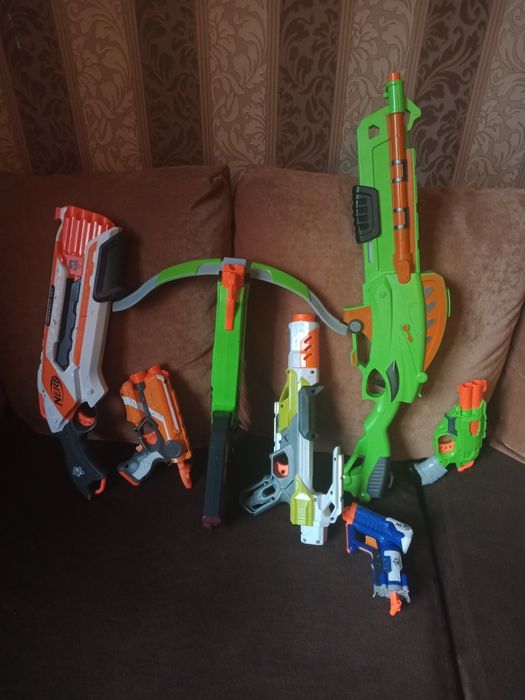 Продам бластеры Nerf