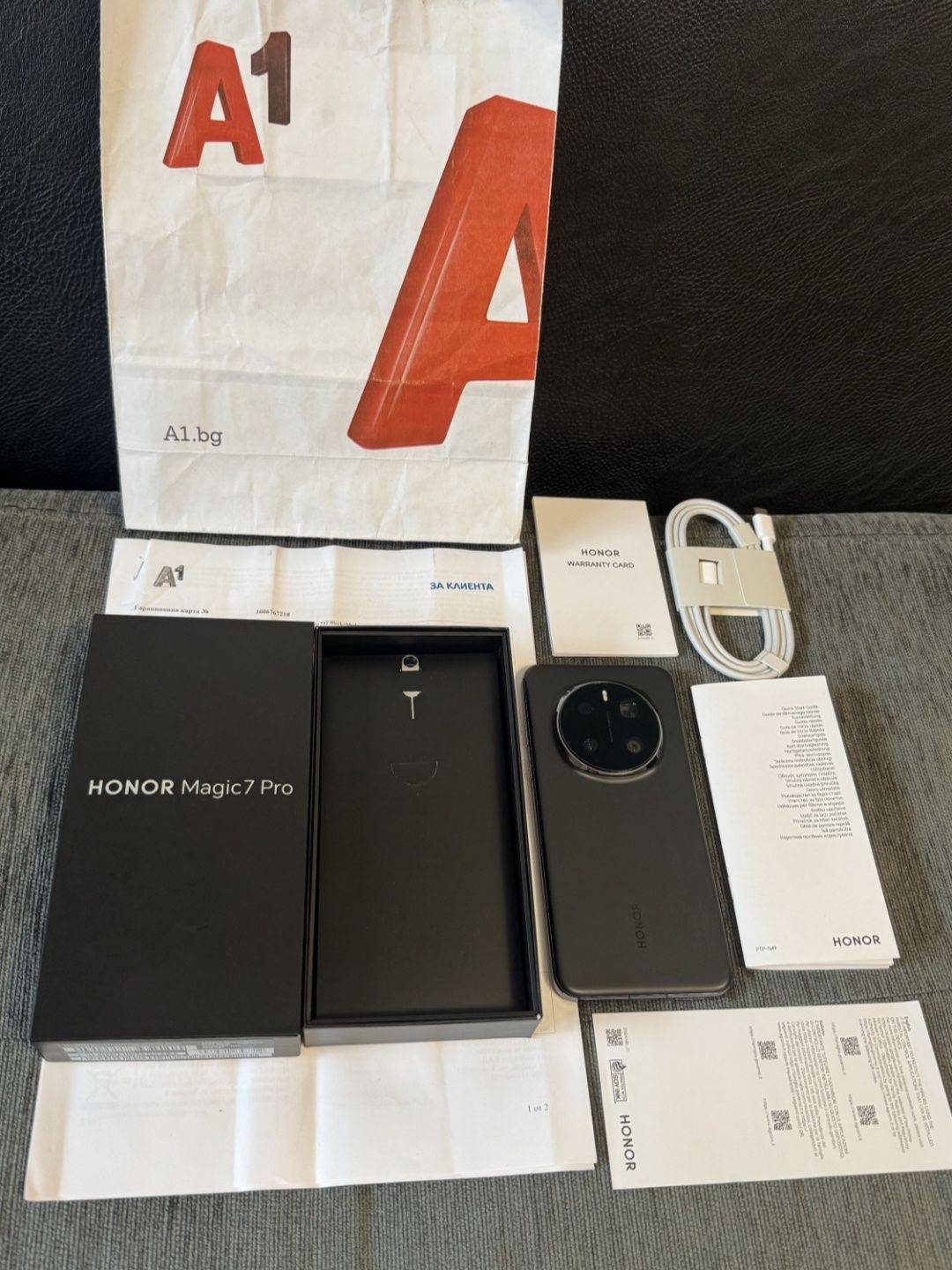 КАТО НОВ 512GB Honor Magic 7 Pro 12GB 5G A1 Гаранция 2027г Black
