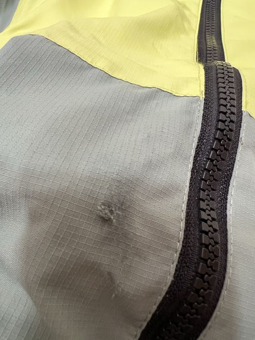 Детско якенце Reserved