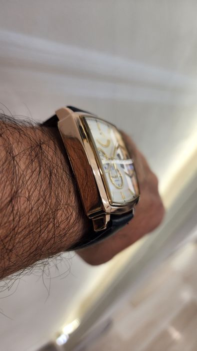 Золотые часы Ника