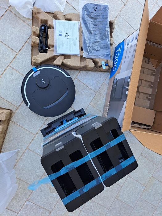 Robot de Aspirare Ecovacs Deebot T30C 20000Pa