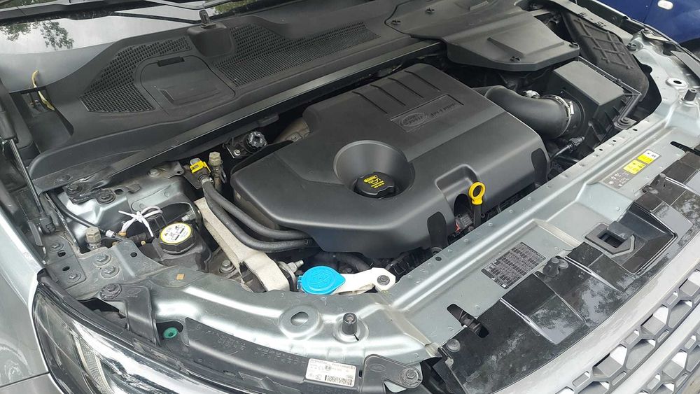 Land Rover Discovery Sport , an 2016 , 109 000km, 2.0 Diesel , 180 CP