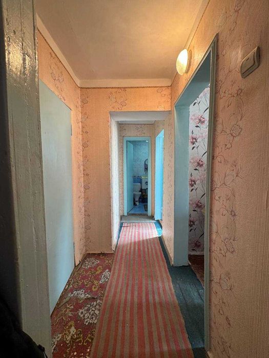 Продается 2-х комнатная Радуга