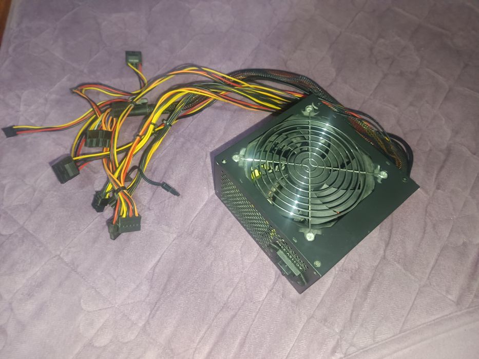 Energon Sursa PC Gaming 650W