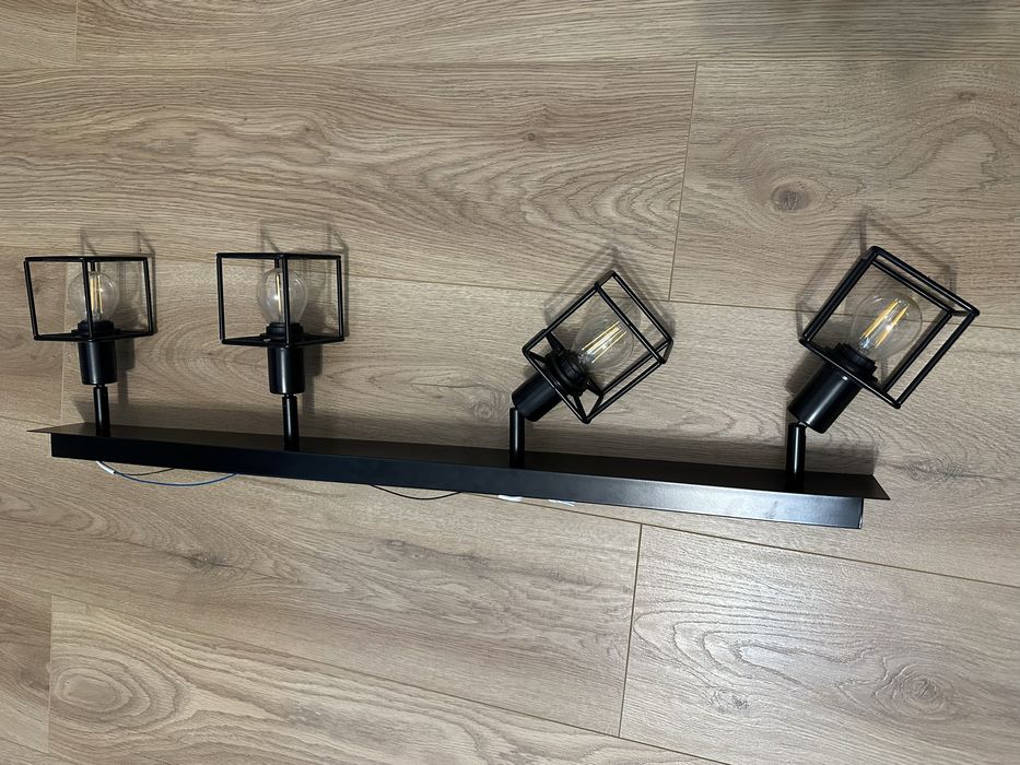 Vand aplica Inspire 4 becuri