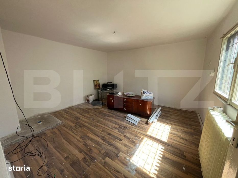 Casa de vanzare, cu 2 camere, 67 mp utili, teren 2.219 mp – Fieni