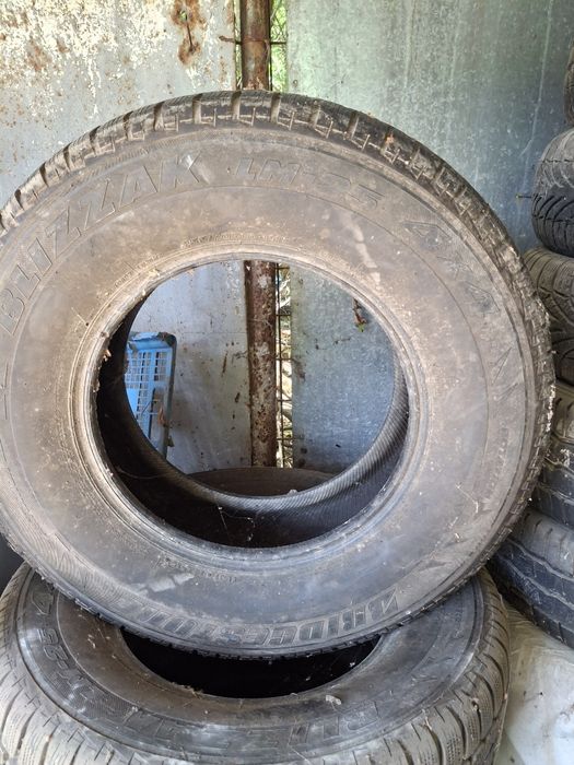 De vanzare anvelope Bridgestone 255/70/16
