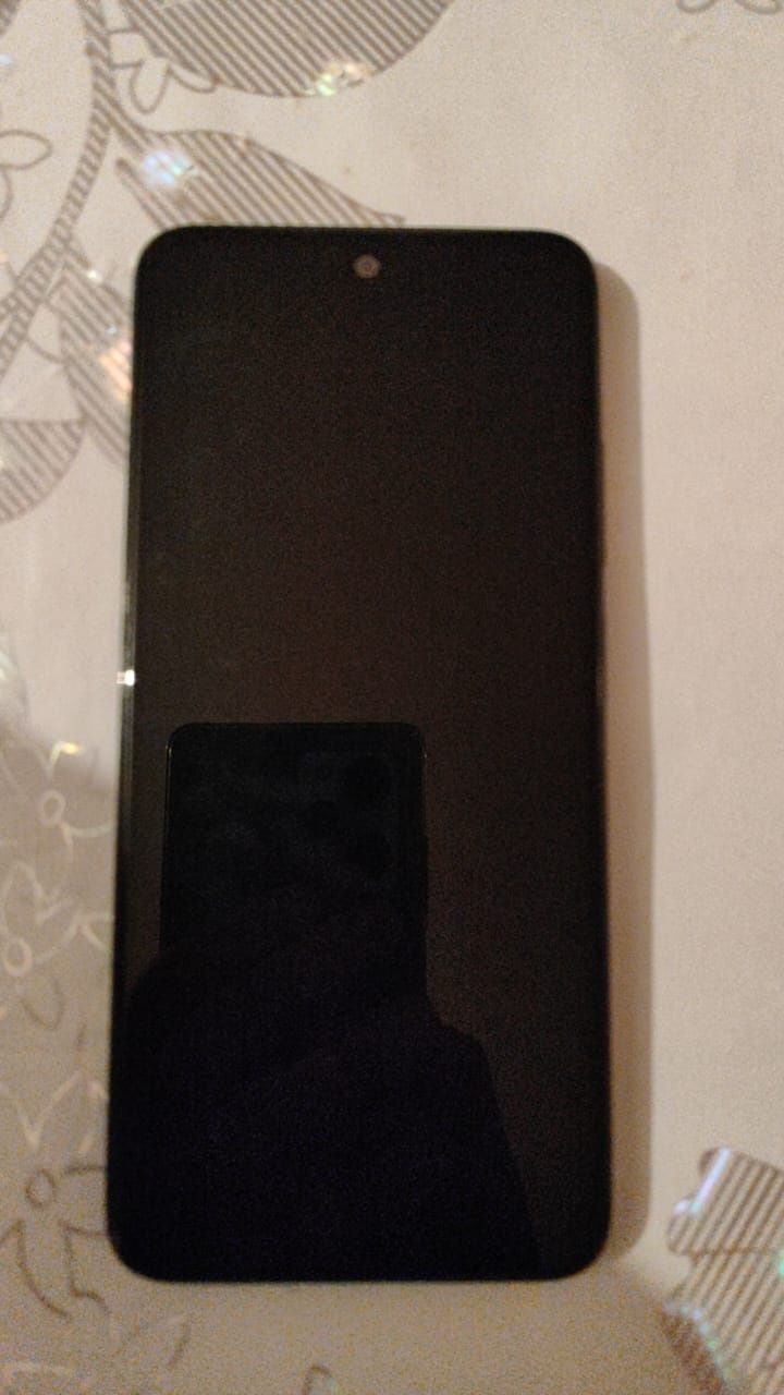 Redmi Note 11 с коробкой не сломанный все родной