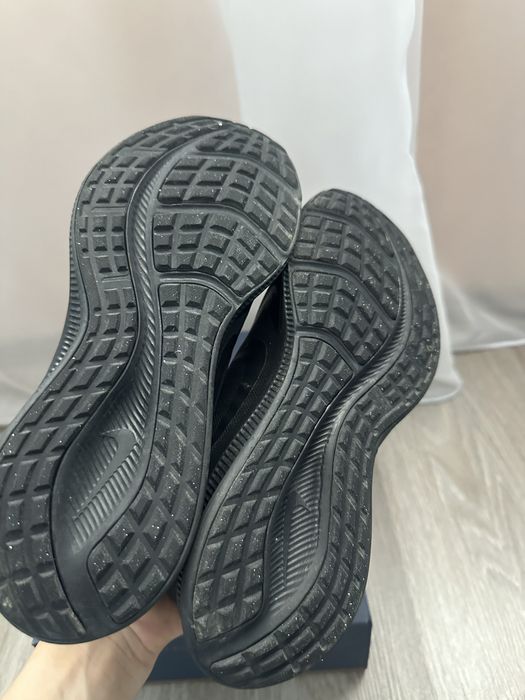 Дамски маратонки Nike