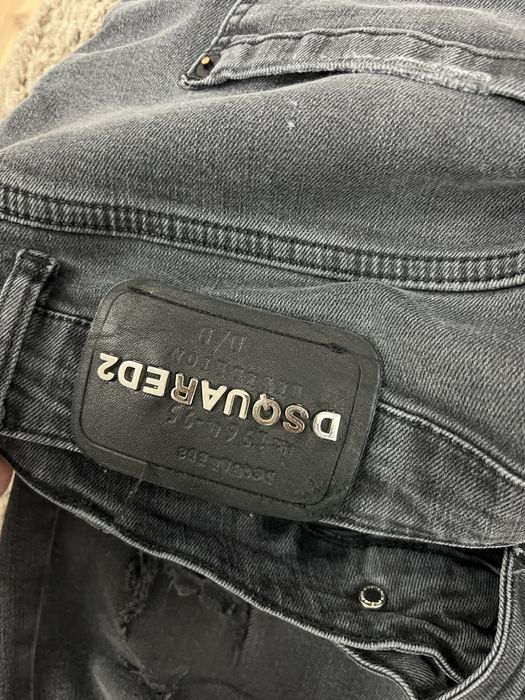 Мъжки дънки Dsquared и тениска Replay л