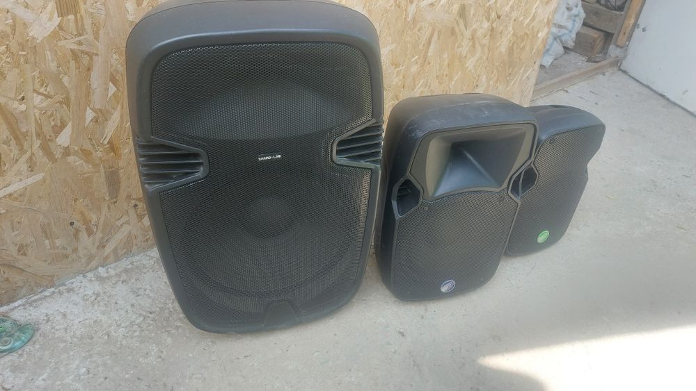 Vând boxe ipei usb și Bluetooth