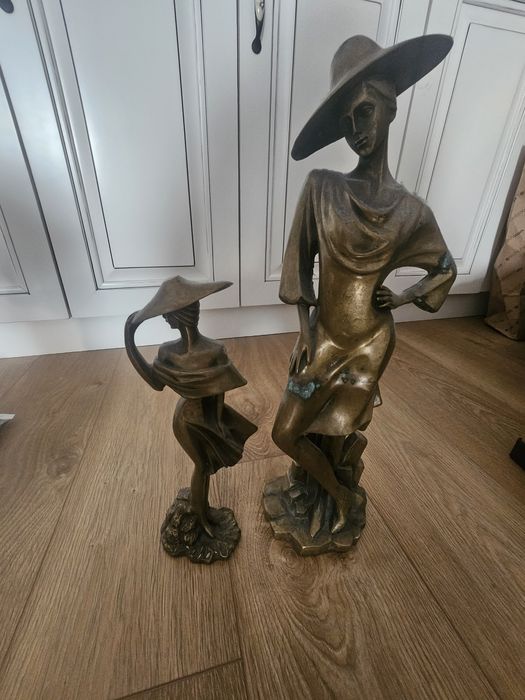Statuete de bronz decorative