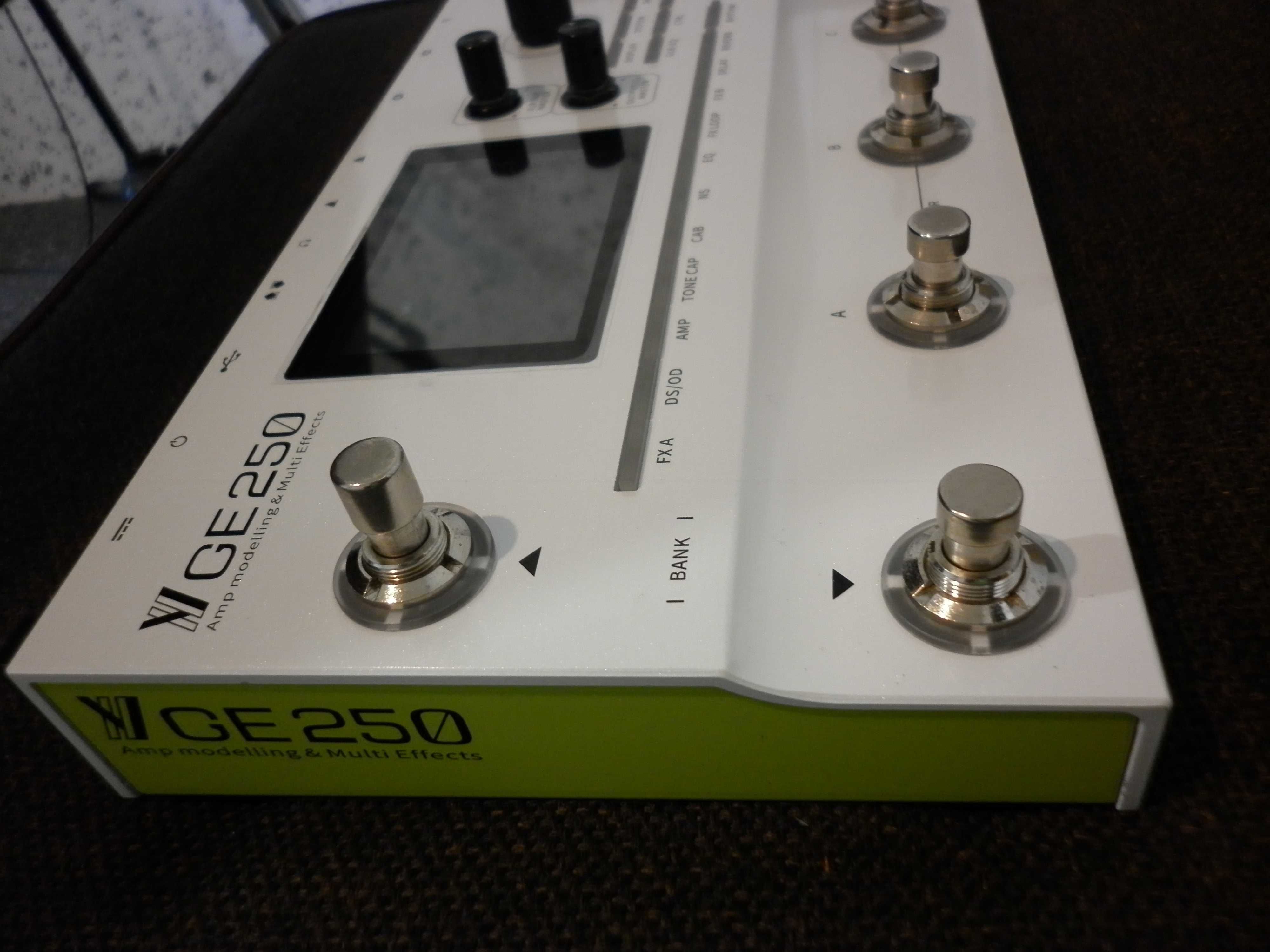 Китарен процесор Mooer GE-250