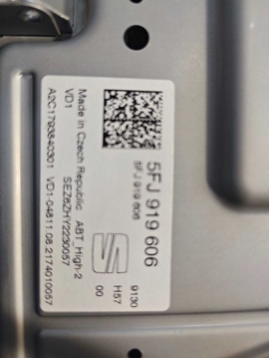 Дисплей навигация екран Audi A6 A7 C8 2019 LCD АУДИ 5FJ919606