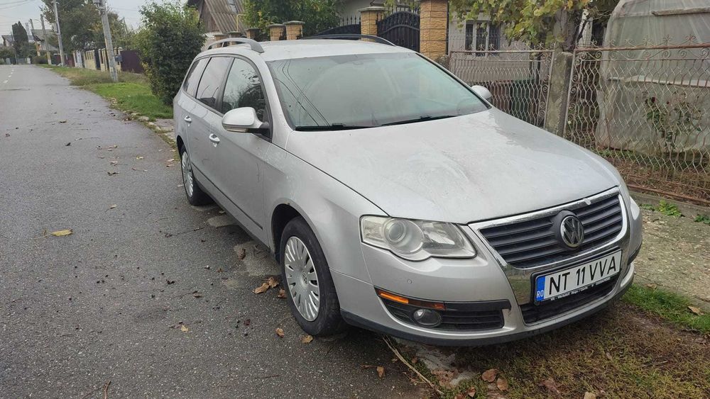 Vând Vw Passat B6
2.0 140 cp 103 kw
