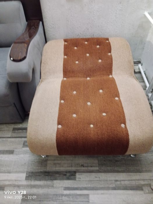 Продам раскладное кресло.