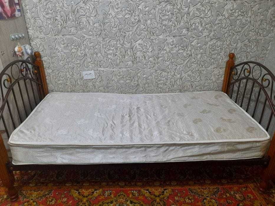 Продам 2х ярусную кровать