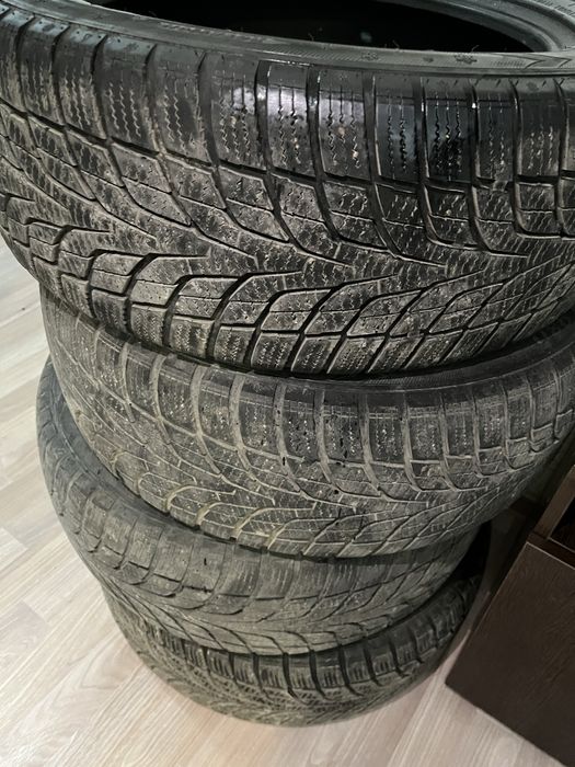 Продаю шины 205/55/16