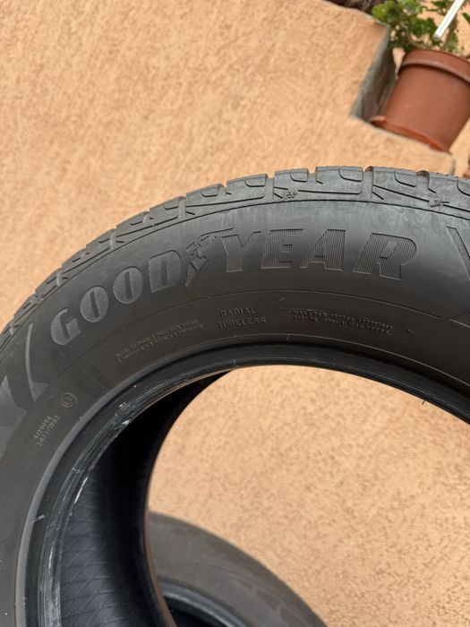 Set 4 Anvelope 235/65R17 GoodYear Ultra Grip Iarna