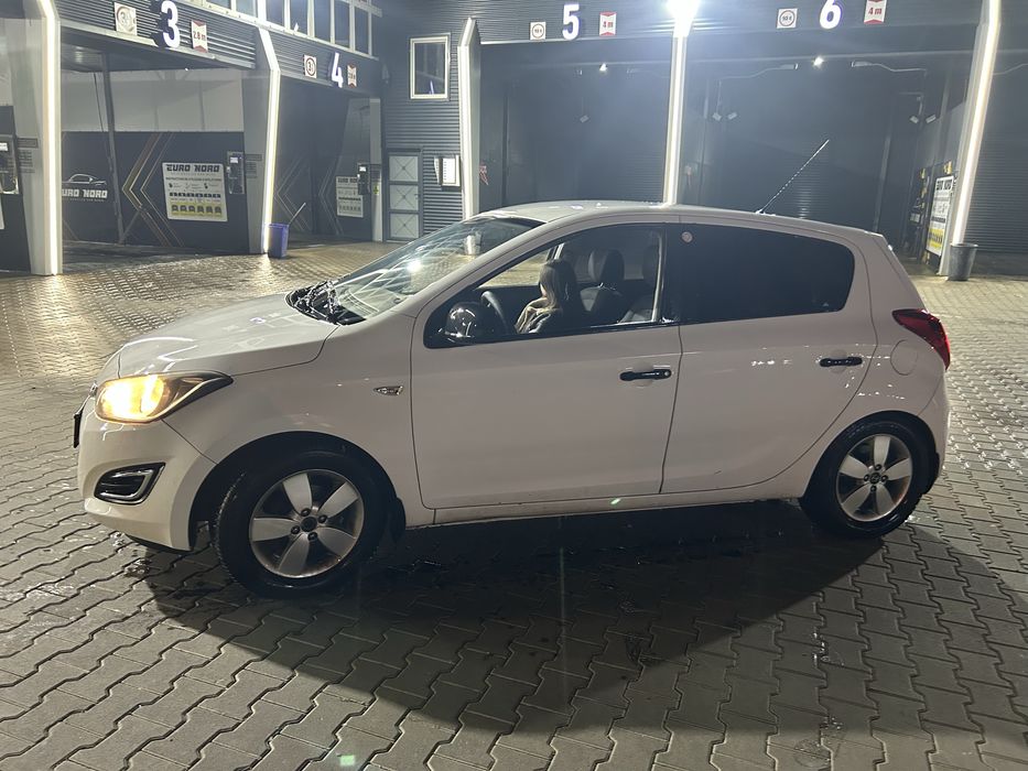 Hyundai i20 2015