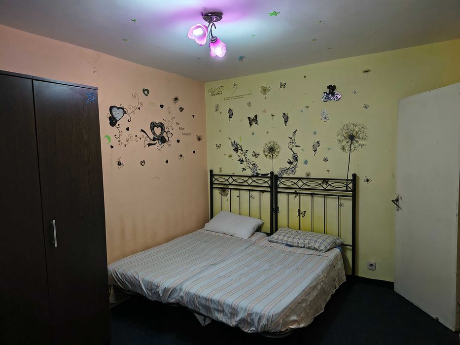 Vând apartament 3 camere