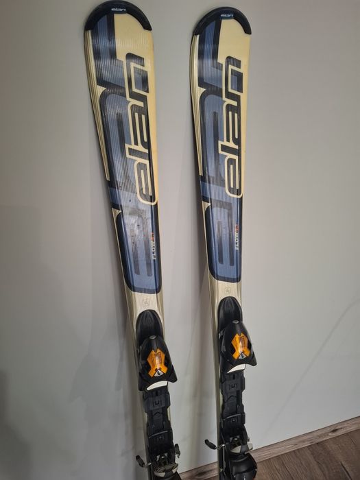 Ски с автомати ELAN Flow 4.1