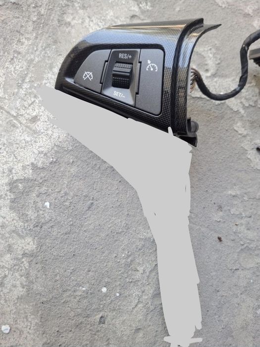 Продам оригиналные кнопки от руля малибу 1 оригинал не переделан.снят