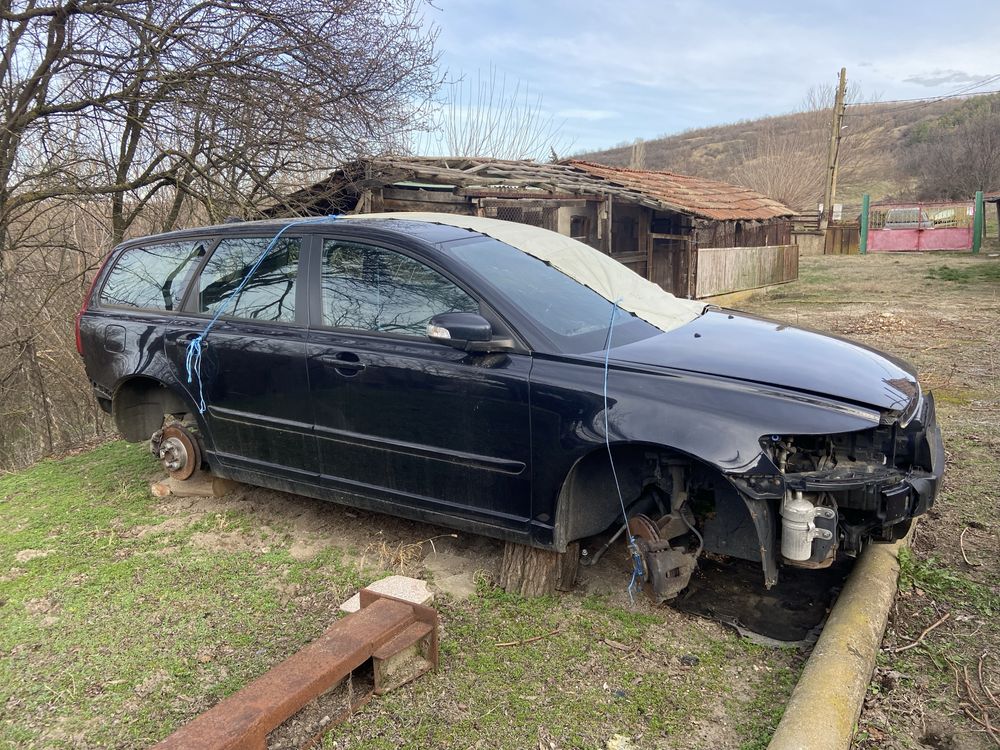 Volvo v50 2.0d за части