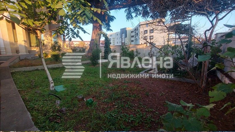 Фамилна къща без аналог!