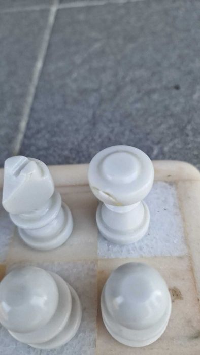 vand sah cu joc de dame din marmura