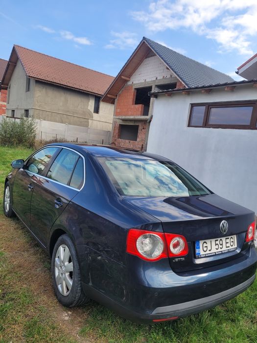Volkswagen jetta 1.4 benzină an 2010 și variante ieftine