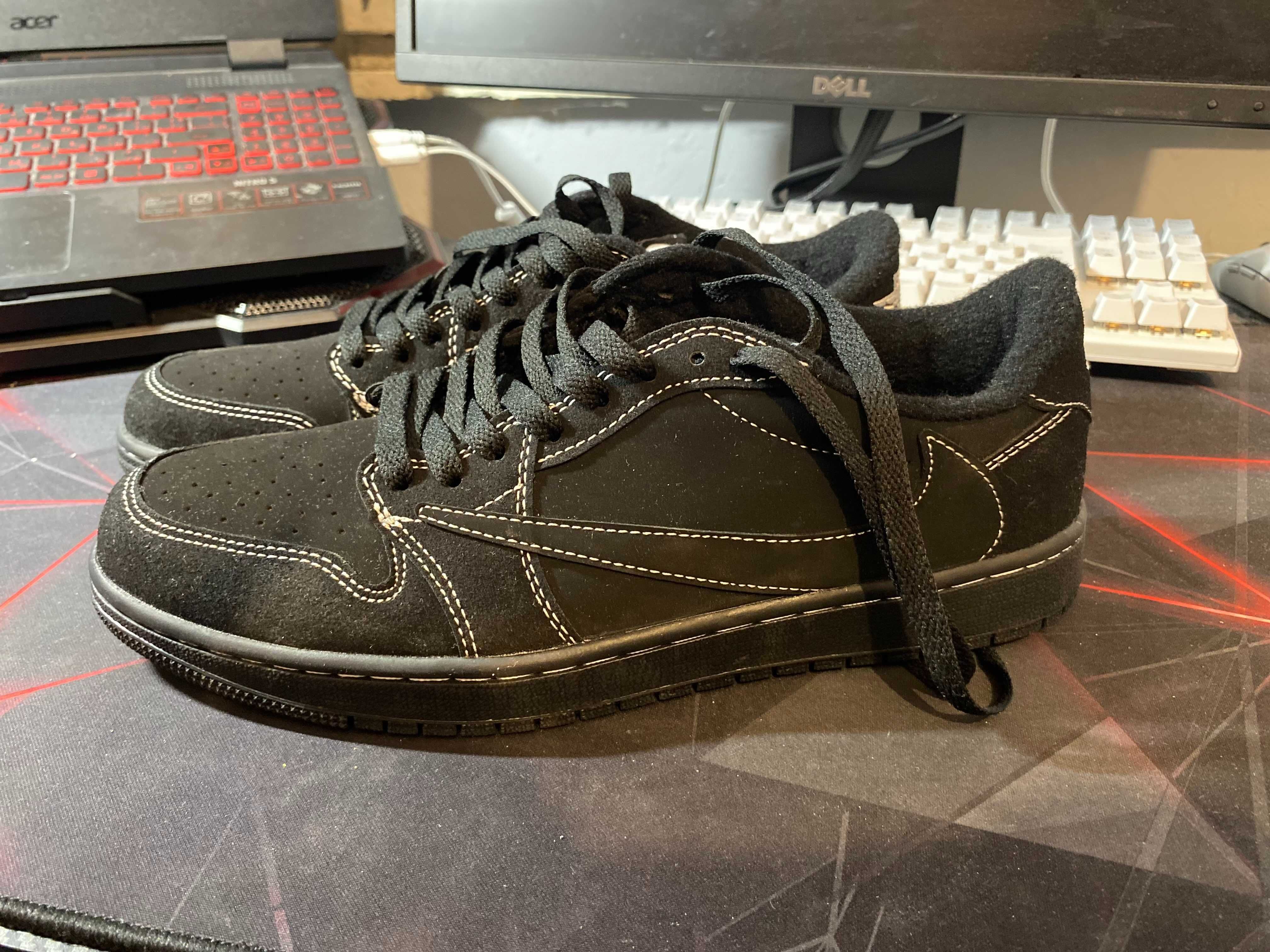 Jordan 1 x Travis Scott Black Phantom Low