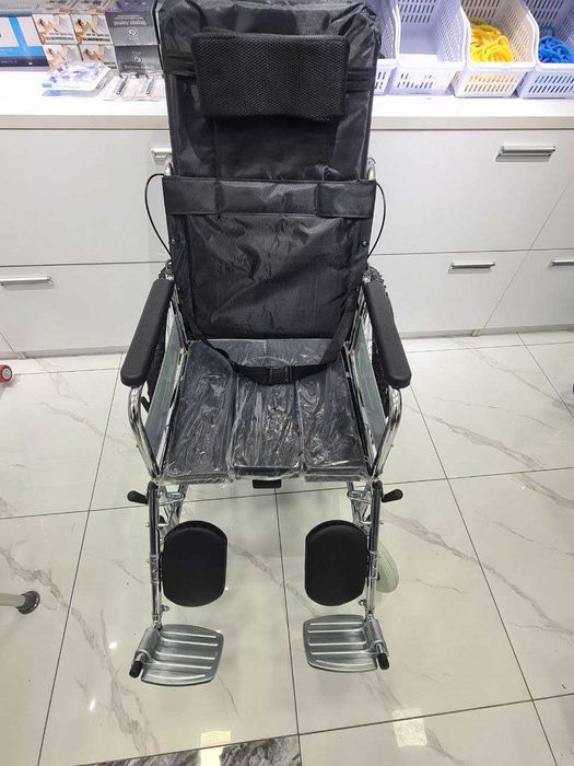 Ногиронлар аравачаси горшок билан