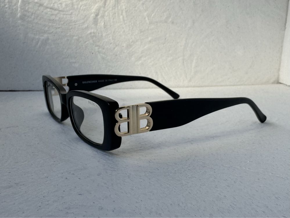 Balenciaga дамски слънчеви очила черни правоъгълни  черни прозрачни