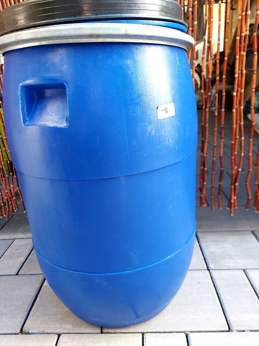 Butoi Plastic 85 L