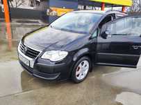 Vînd Volkswagen Touran 1,9 TDI 2008