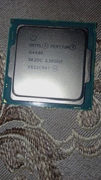 Pentium GOLD G4400 мощный порц